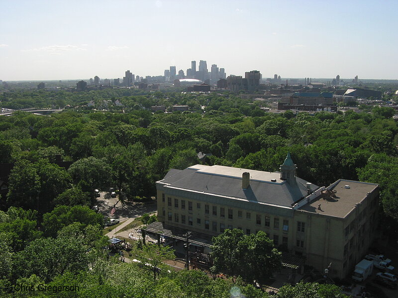 Photo of Minneapolis skyline and Sydney Pratt Community School(2013)