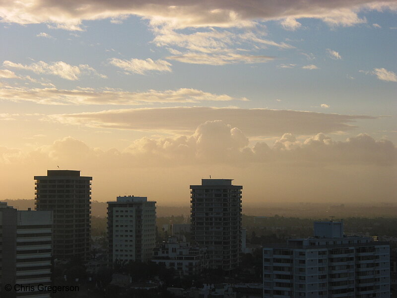 Photo of Cloud Formation over Los Angeles(2604)