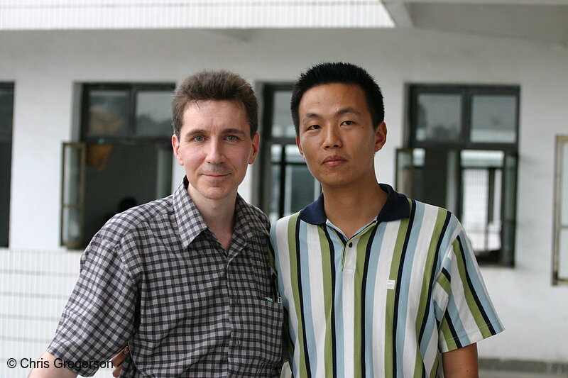 Photo of Chris and Ye Sai Bao at Hengsheng in Yueqing(3448)