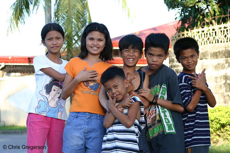 Photo of Neighborhood Kids in the Philippines(4193)