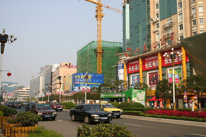 Photo of Street in Downtown Guilin, China(4243)