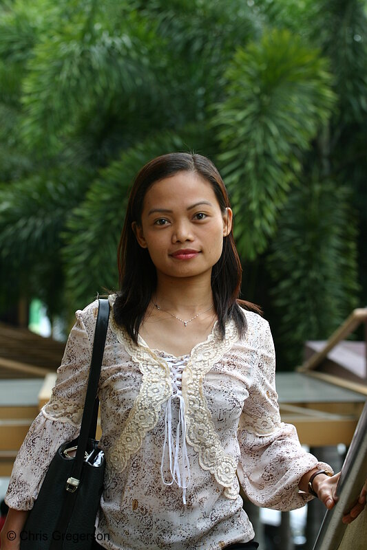 Photo of Attractive Filipina Woman in Makati, Manila(4458)