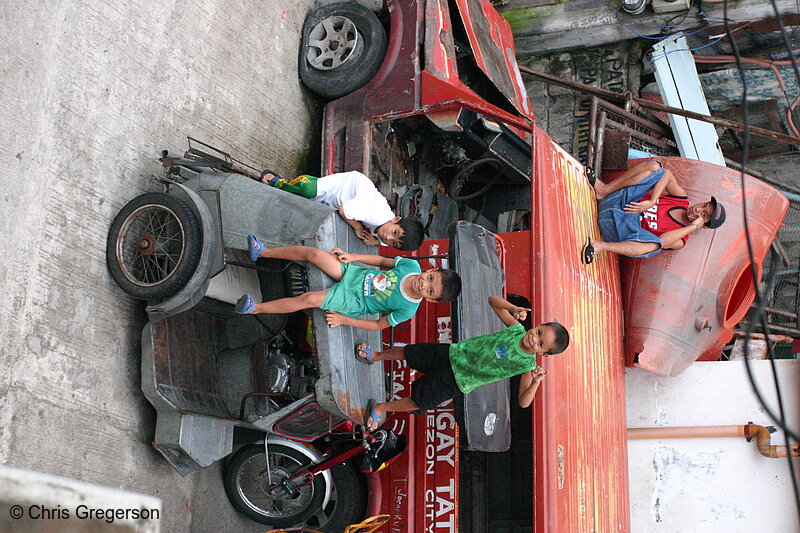Photo of Kids Playing on Vehicles, Manila, the Philippines(4543)