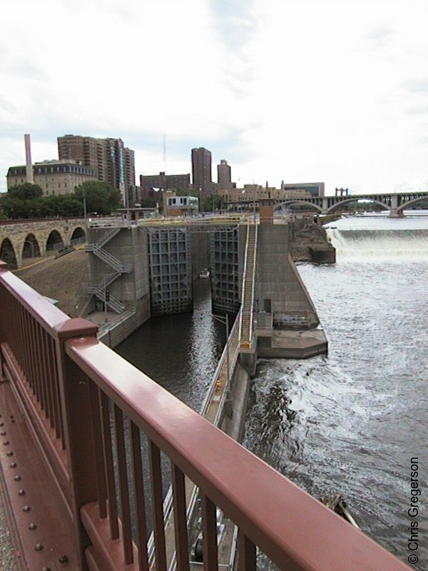 Photo of Upper St. Anthony Falls Lock and Dam(492)
