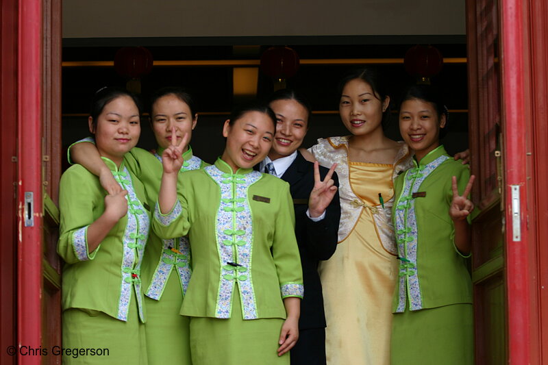 Photo of Restaurant wait staff and hostess in Shenzen, China(5823)