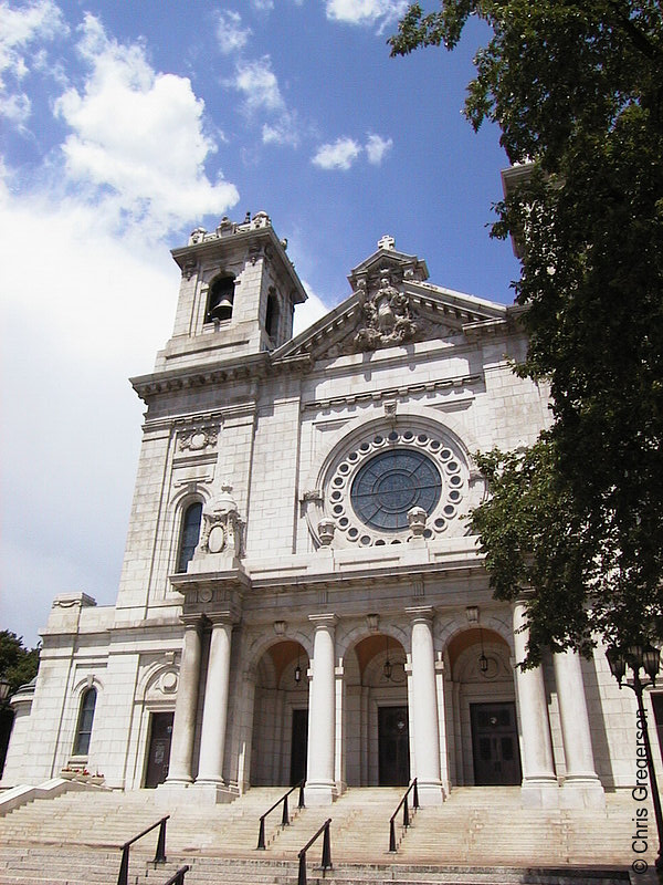 Photo of Basilica Entrance(617)