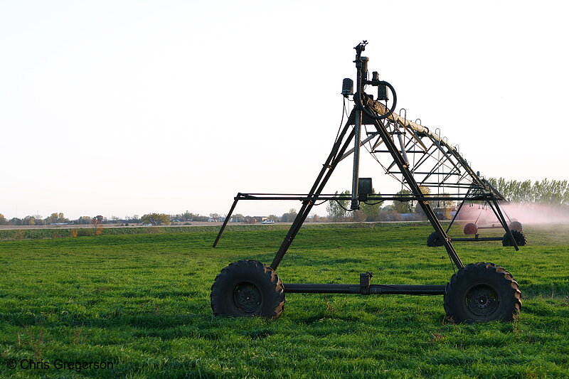 Photo of Circular Pivot Irrigation at Work in St. Croix County, Wisconsin(6309)