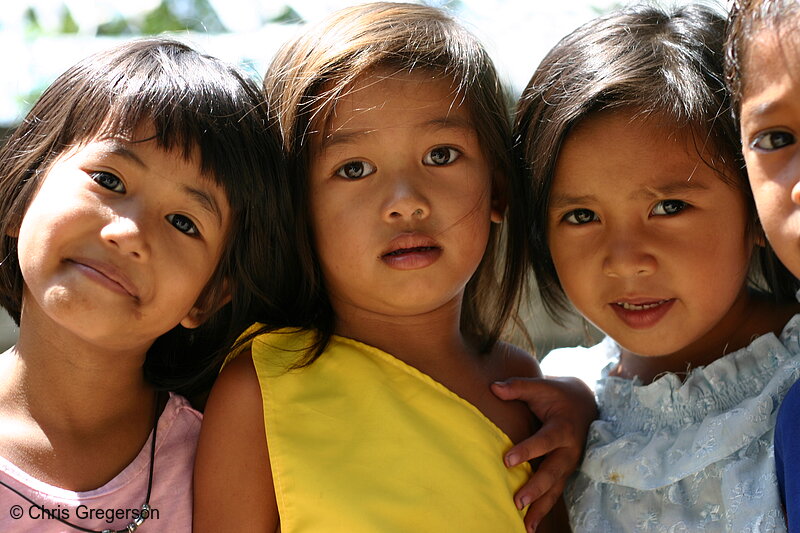 Photo of Young Girls/Friends in the Philippines(6916)