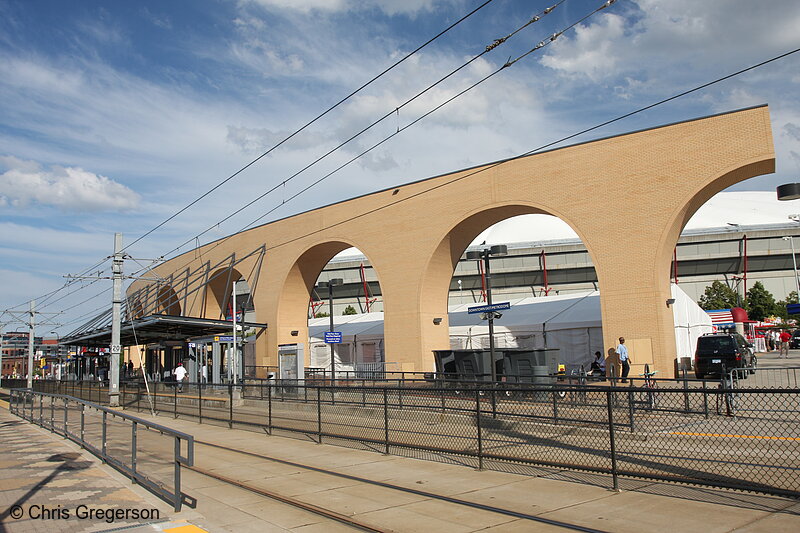 Photo of Metrodome Station, Hiawatha Light Rail Line(7327)