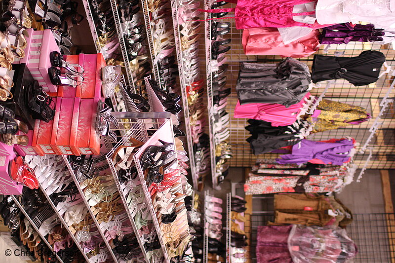 Photo of Shoe Store, International Market Place(7399)