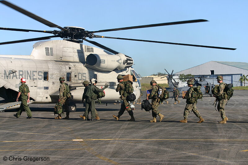 Photo of US Marines Boarding a Sea Stallion Helicopter at Clark Air Base(7541)
