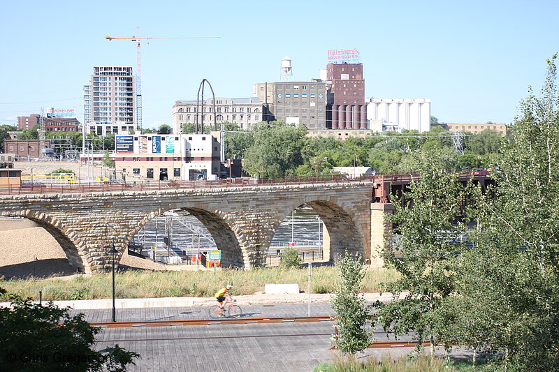 Photo of Stone Arch Bridge and Mill District(7566)