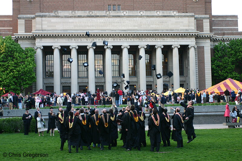Photo of Graduation Hat-Toss, University of Minnesota(7620)