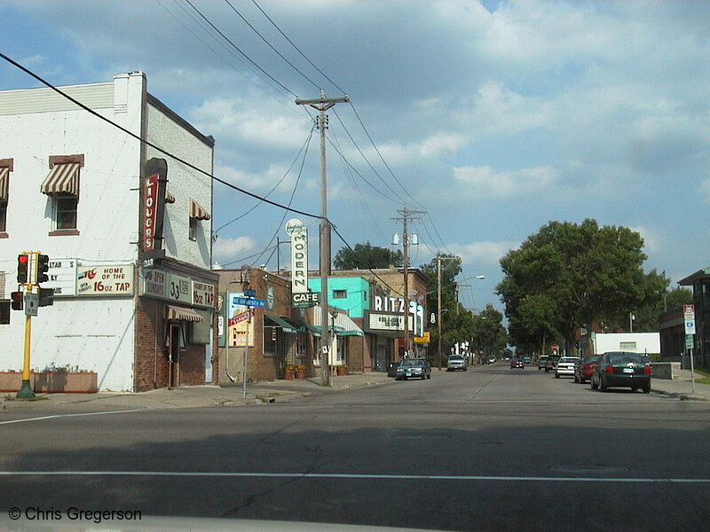 Photo of 13th Avenue and University Avenue Northeast(900)