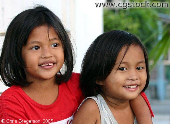 Young Filipina Girls Friends