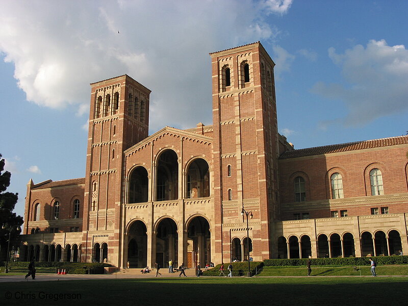 Photo of Royce Hall on the UCLA Campus(1783)