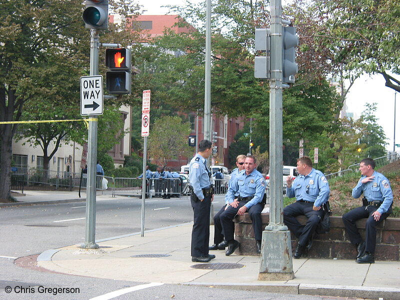 Photo of Police and Barricade in Washington, D.C.(2400)