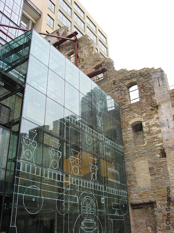Photo of Rear of the Mill City Museum(3000)