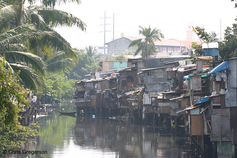 Photo of Shanties Along Pasig River in Manila(4576)