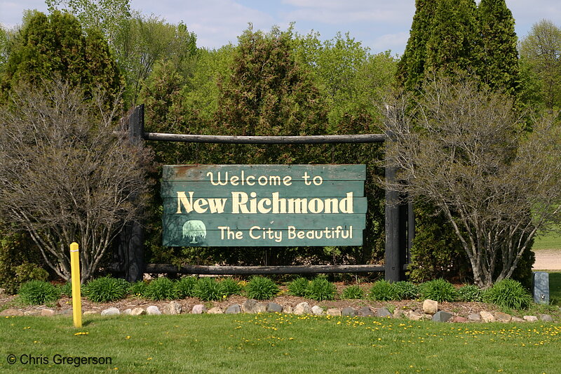 Photo of Welcome to New Richmond Sign(5221)