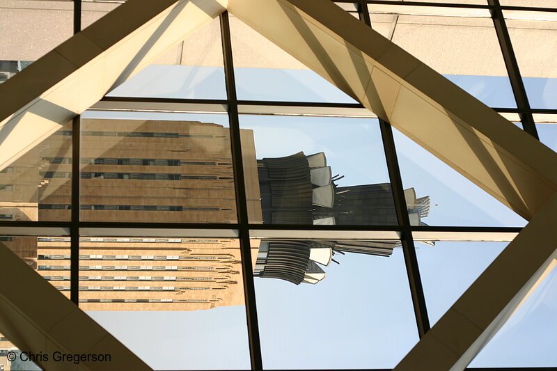 Photo of Qwest Building Tower Viewed from the Hennepin County Government Center(5466)