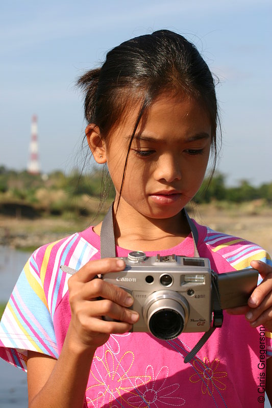 Photo of Ilocana Girl With Digital Camera(5680)