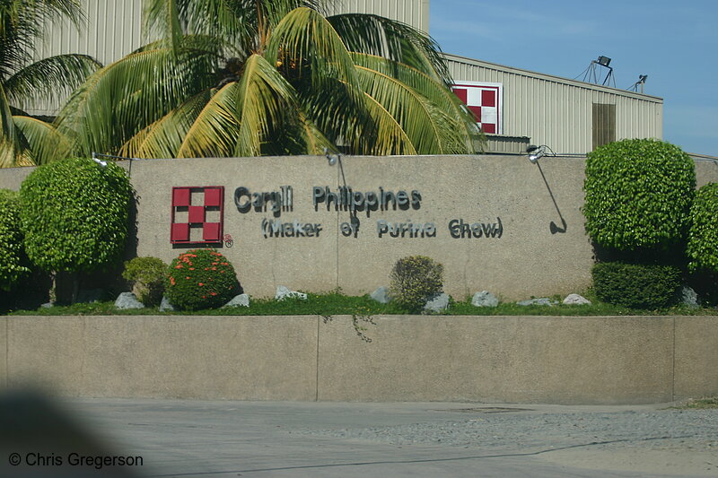 Photo of Front of the Factory of Cargill, Philippines, Maker of Purina Chow(5715)