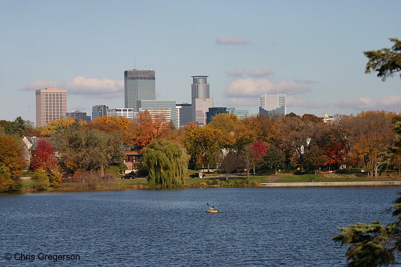 Photo of Minneapolis skyline viewed from across Lake of the Isles in fall(5819)