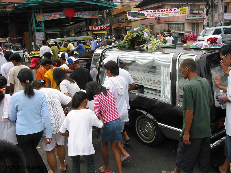 Photo of Filipino boy's funeral procession heading to MacArthur Highway, Angeles City, Pampanga(5826)
