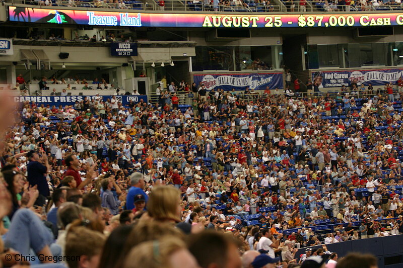 Photo of Crowd at a Minnesota Twins Game, HHH Metrodome(6244)