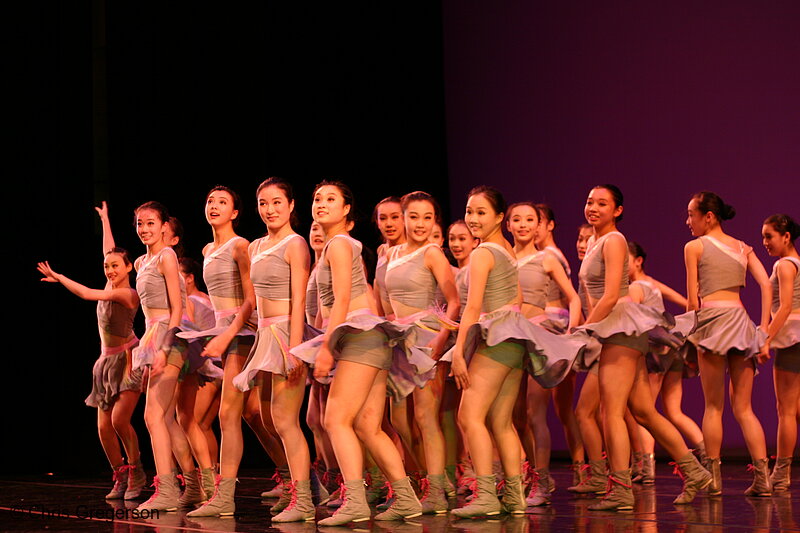 Photo of Girls from RFDZ High School in China Performing in Minnesota(6490)