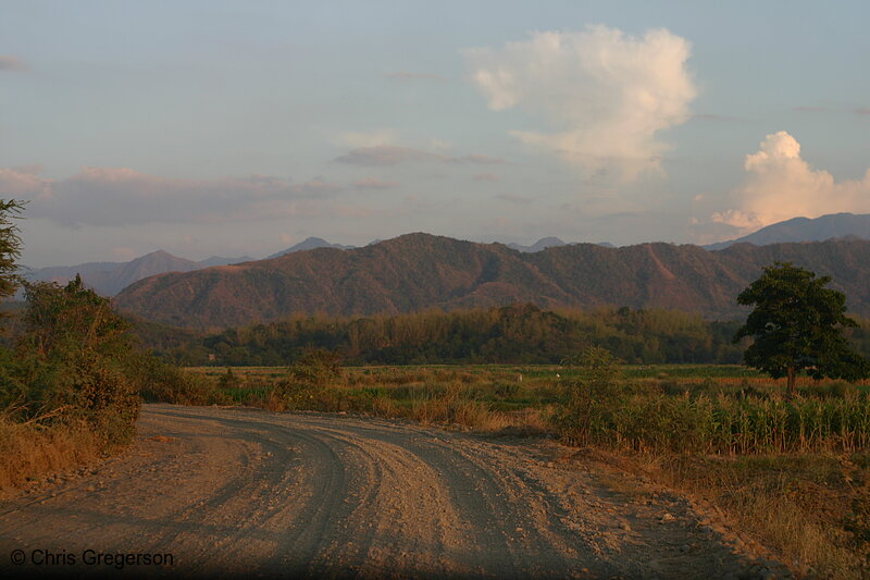 Photo of Gravel Road, Fields and Cordillera Mountains, Luzon, the Philippines(6670)