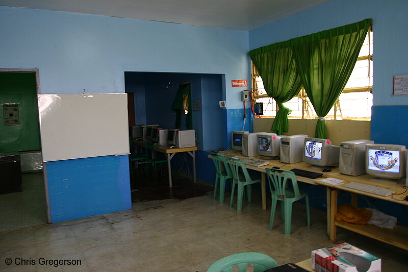 Photo of Computer Lab, ICFI, Badoc, Ilocos Norte, the Philippines(6691)