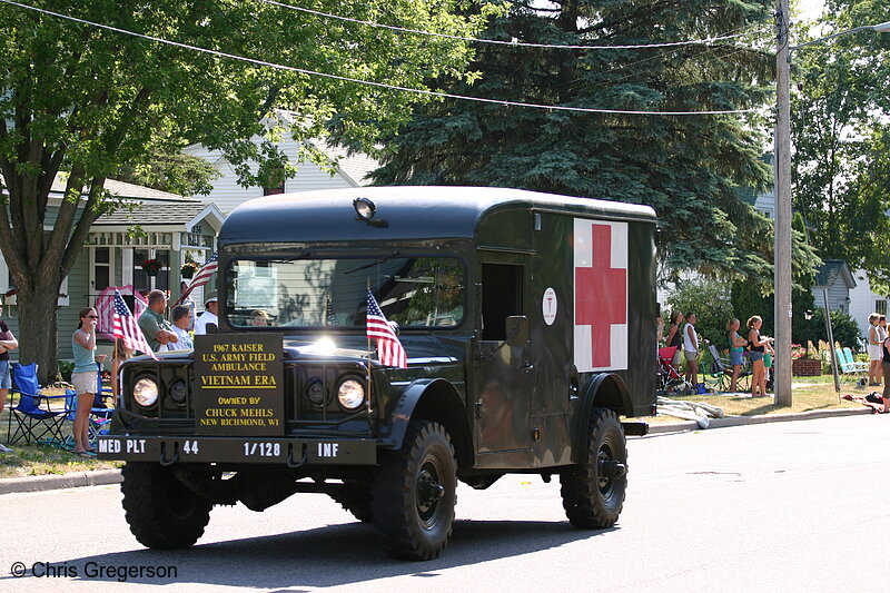 Photo of Army Field Ambulance, New Richmond Fun Fest Parade(6963)