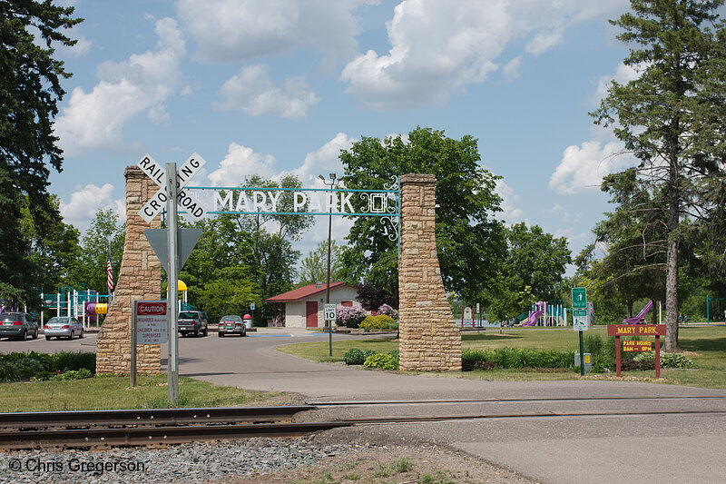 Photo of Entrance to Mary Park(7684)