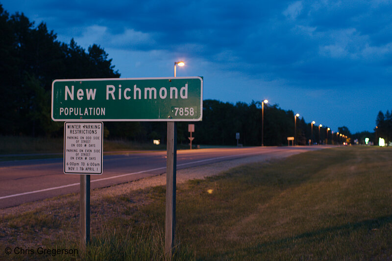 Photo of New Richmond Road Sign(7689)