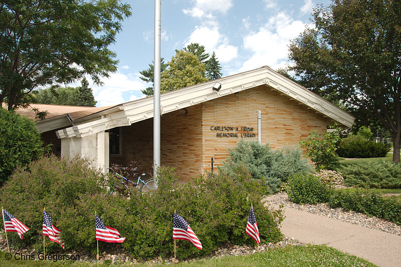 Photo of Friday Memorial Library, New Richmond, WI(7702)