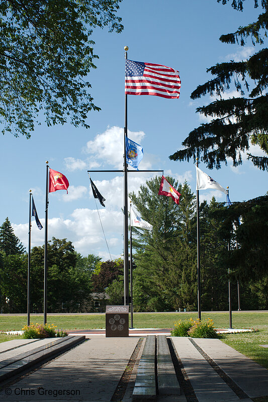 Photo of Armed Services Memorial, Victoria Park, New Richmond(7851)