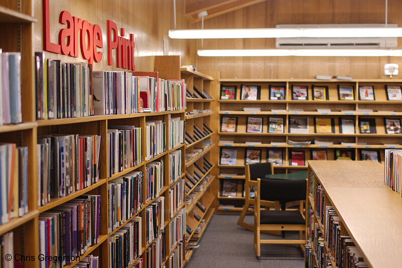 Photo of Magazines and Bookshelves at the Friday Library(7857)