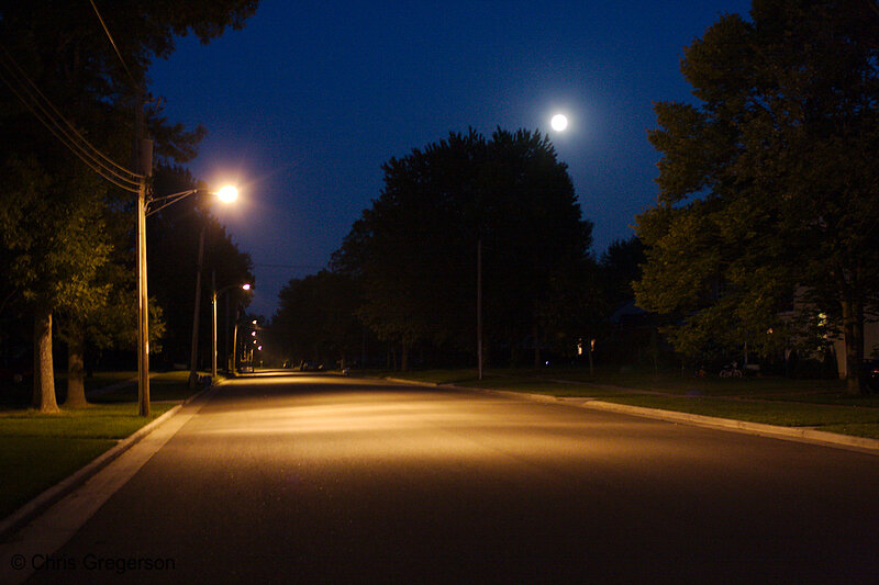 Photo of Residential Street at Night(8003)