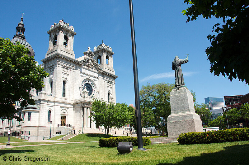 Photo of St. Mary's Basilica on Hennepin Avenue(8322)