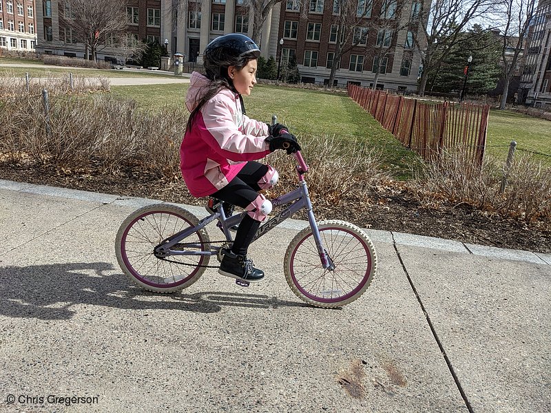 Photo of Clio Biking at Northrop Mall(8383)