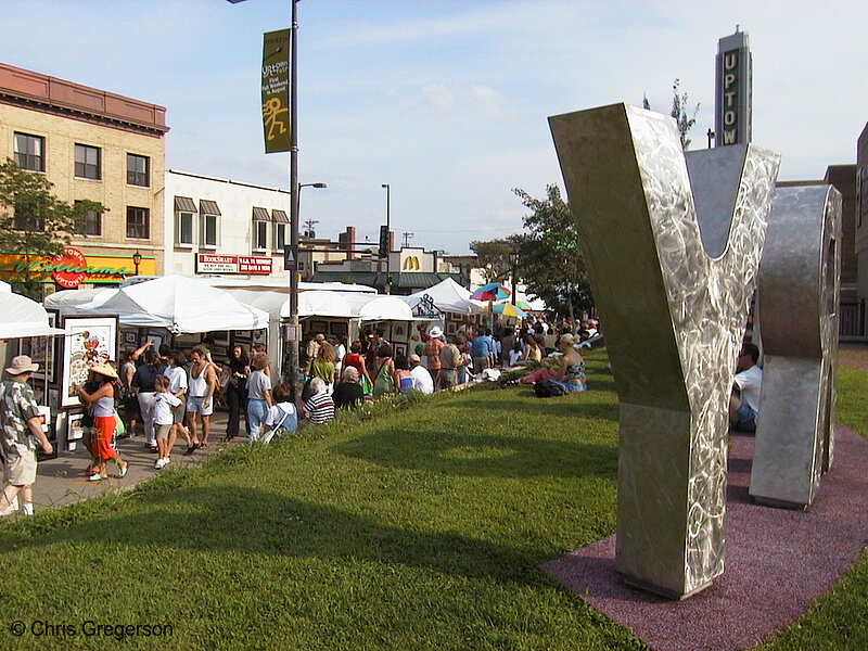 Photo of The Uptown Art Fair from the Walker Library Plaza(929)