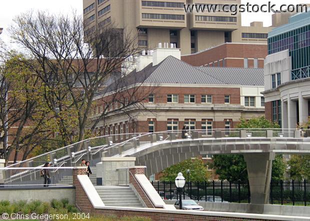 Stainless Steel Footbridge over Washington Avenue