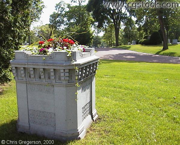 Stone Planter at Lakewood Cemetery