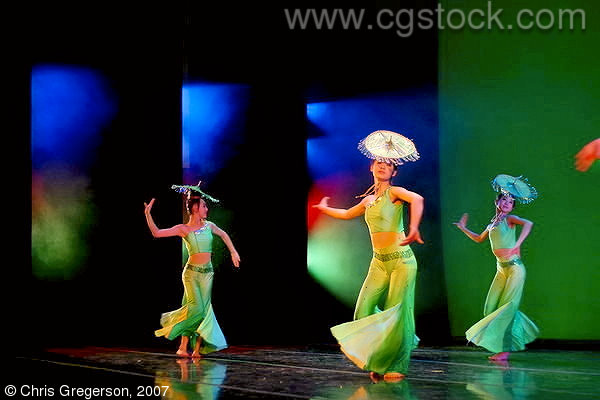 RFDZ Dancers Performing Dai-Style Dance on Stage in St. Paul, Minnesota